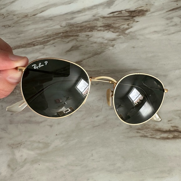 Ray-Ban Round Metal Sunglasses - Picture 4 of 5